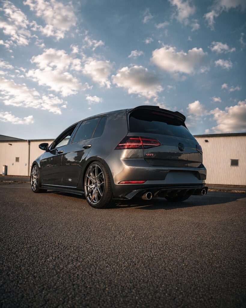 VW Golf 7 GTI Performance